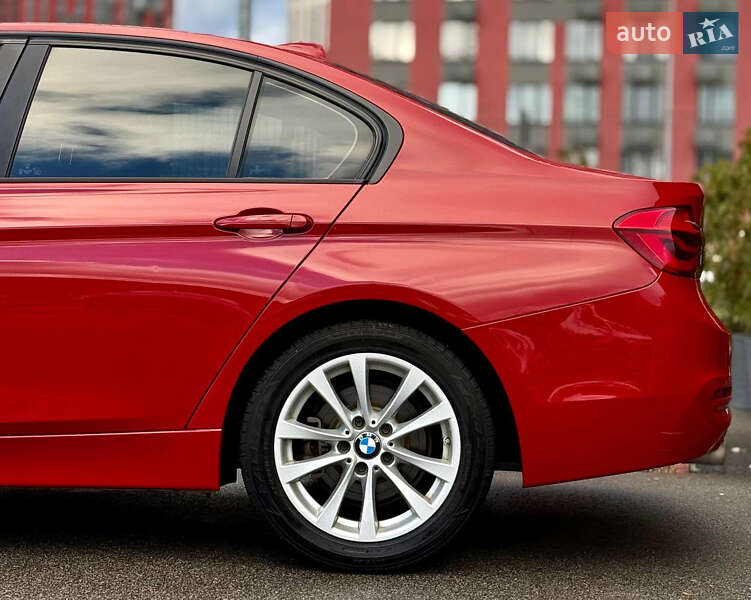 Седан BMW 3 Series 2018 в Киеве фото 11 Седан BMW 3 Series 2018 в Киеве
