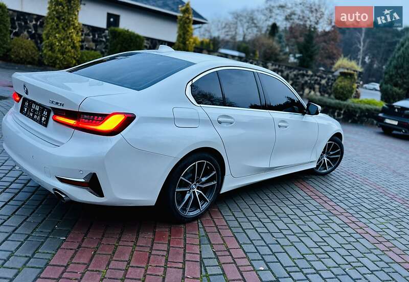 Седан BMW 3 Series 2019 в Луцке