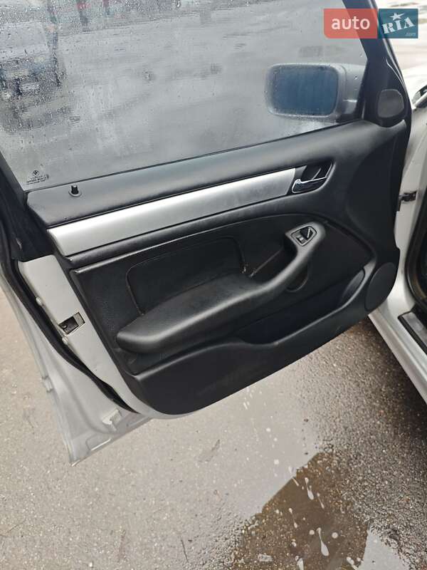 Седан BMW 3 Series 2001 в Полтаві