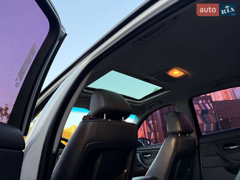 Седан BMW 3 Series 2006 в Киеве