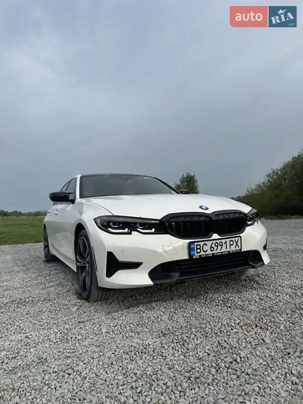 Седан BMW 3 Series 2021 в Львове