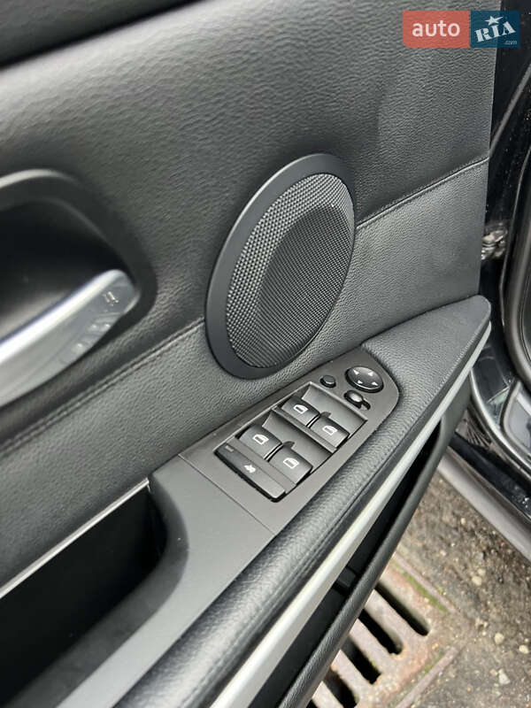 Седан BMW 3 Series 2010 в Львове фото 26 Седан BMW 3 Series 2010 в Львове