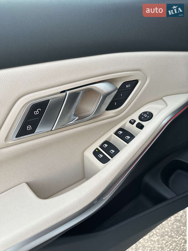 Седан BMW 3 Series 2021 в Харькове