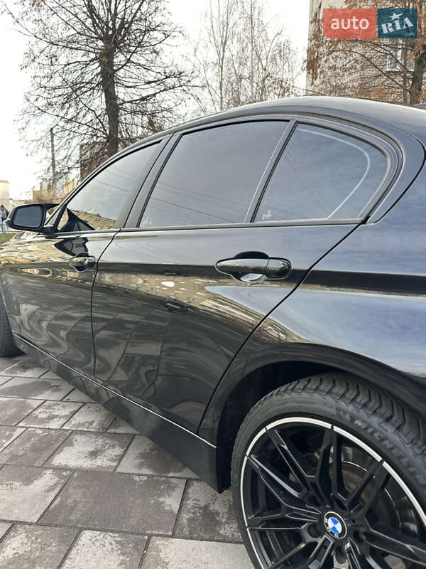 Седан BMW 3 Series 2014 в Бердичеве