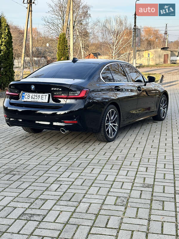 Седан BMW 3 Series 2022 в Києві