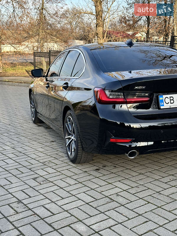 Седан BMW 3 Series 2022 в Києві