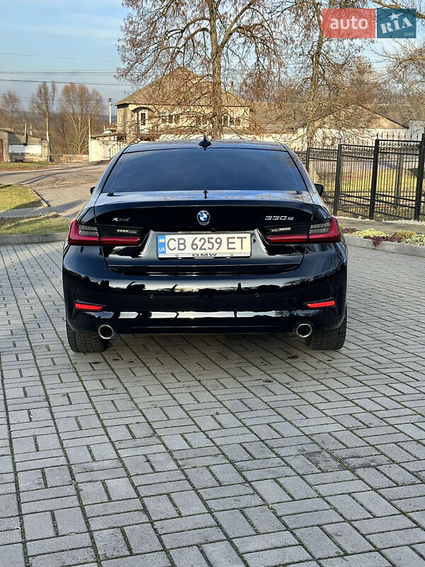 Седан BMW 3 Series 2022 в Києві