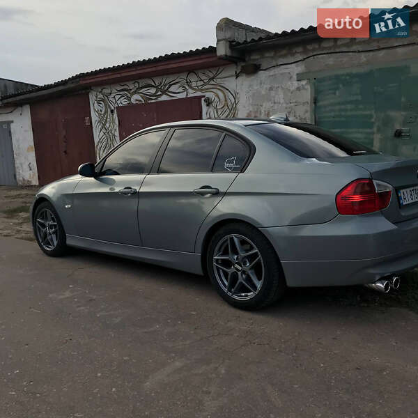 Седан BMW 3 Series 2007 в Чернігові