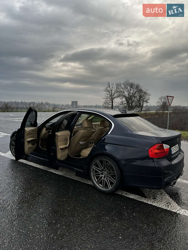 Седан BMW 3 Series 2005 в Черкассах