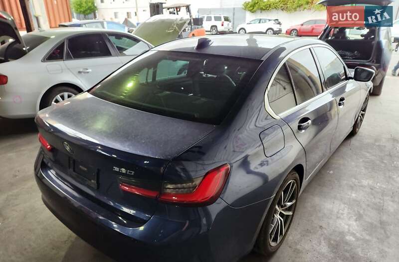 Седан BMW 3 Series 2019 в Киеве