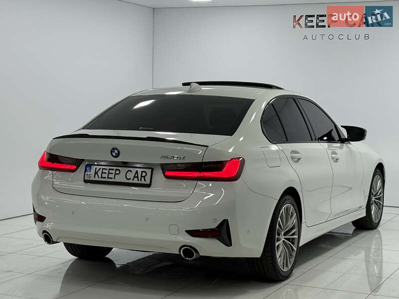 Седан BMW 3 Series 2020 в Одессе