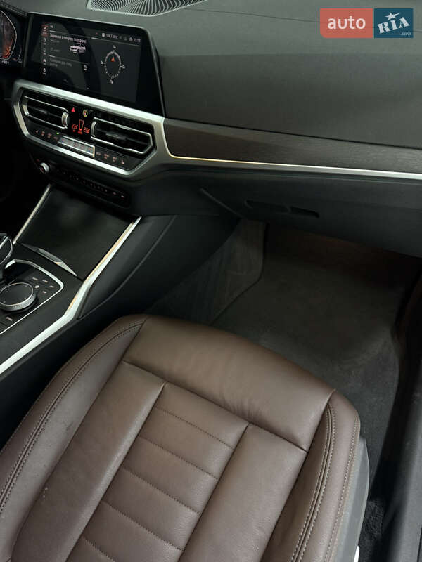 Седан BMW 3 Series 2020 в Одессе