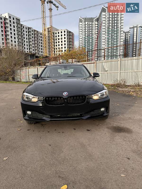 BMW 3 Series 2012