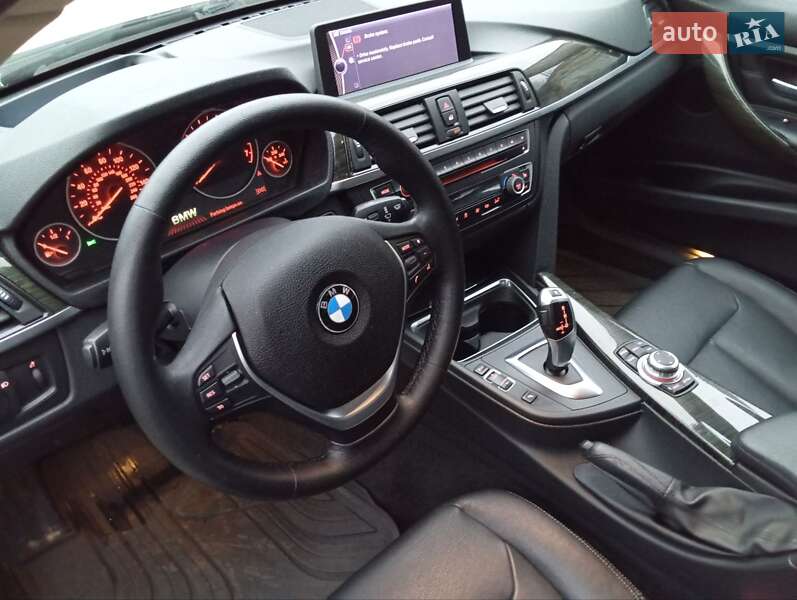 Седан BMW 3 Series 2013 в Києві