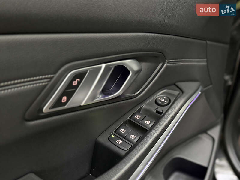 Седан BMW 3 Series 2019 в Тернополе