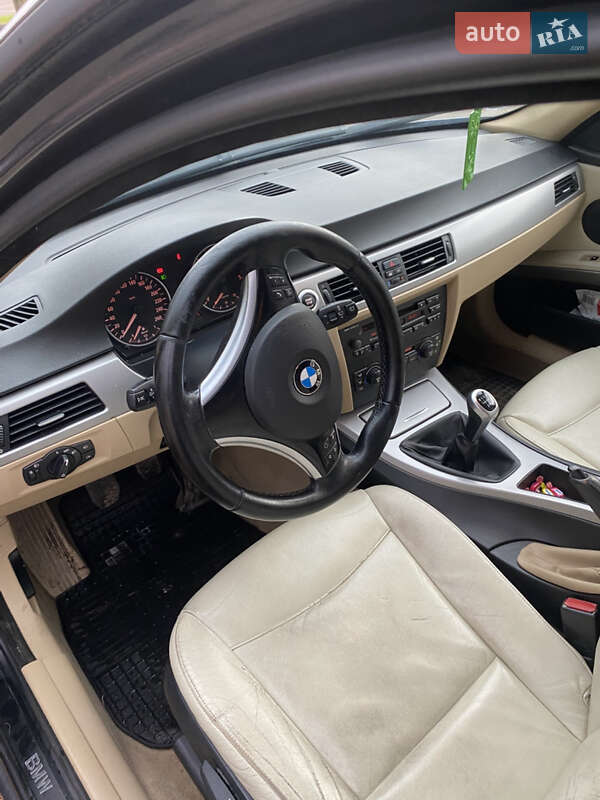 Седан BMW 3 Series 2005 в Ровно фото 10 Седан BMW 3 Series 2005 в Ровно