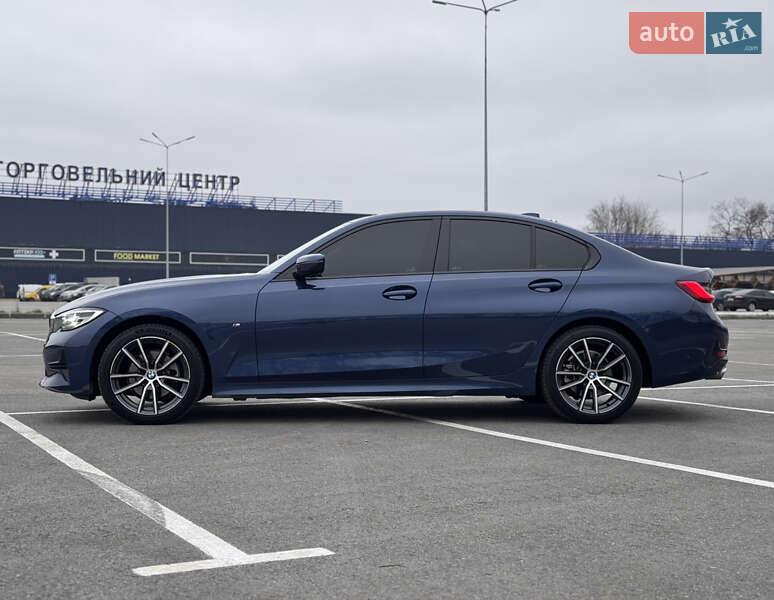 Седан BMW 3 Series 2021 в Днепре