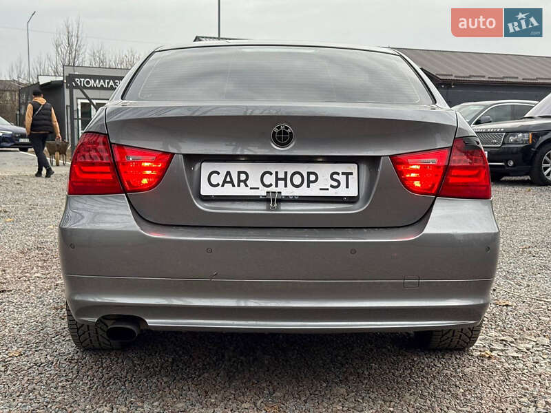 Седан BMW 3 Series 2010 в Стрые
