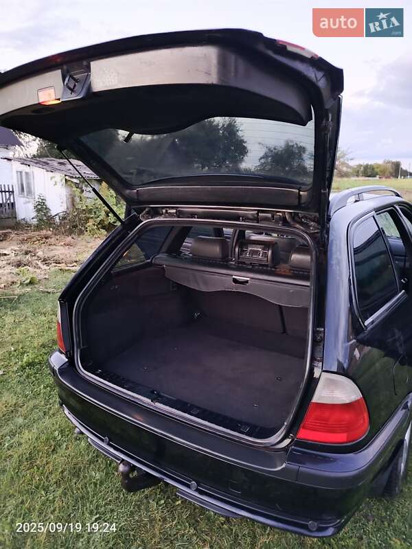 Универсал BMW 3 Series 2003 в Березному