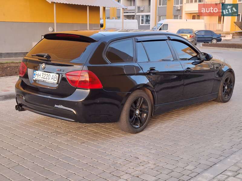 Универсал BMW 3 Series 2007 в Одессе