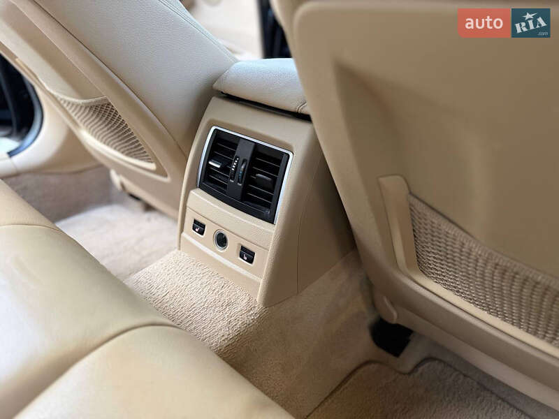 Седан BMW 3 Series 2016 в Каменец-Подольском