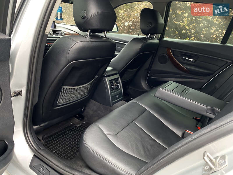 Седан BMW 3 Series 2012 в Ивано-Франковске фото 26 Седан BMW 3 Series 2012 в Ивано-Франковске