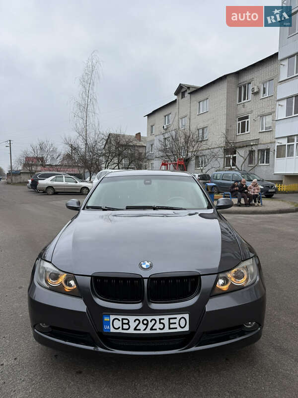 Седан BMW 3 Series 2006 в Чернигове