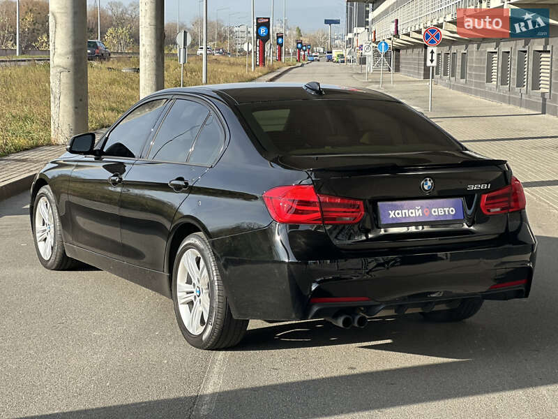 Седан BMW 3 Series 2016 в Киеве фото 6 Седан BMW 3 Series 2016 в Киеве