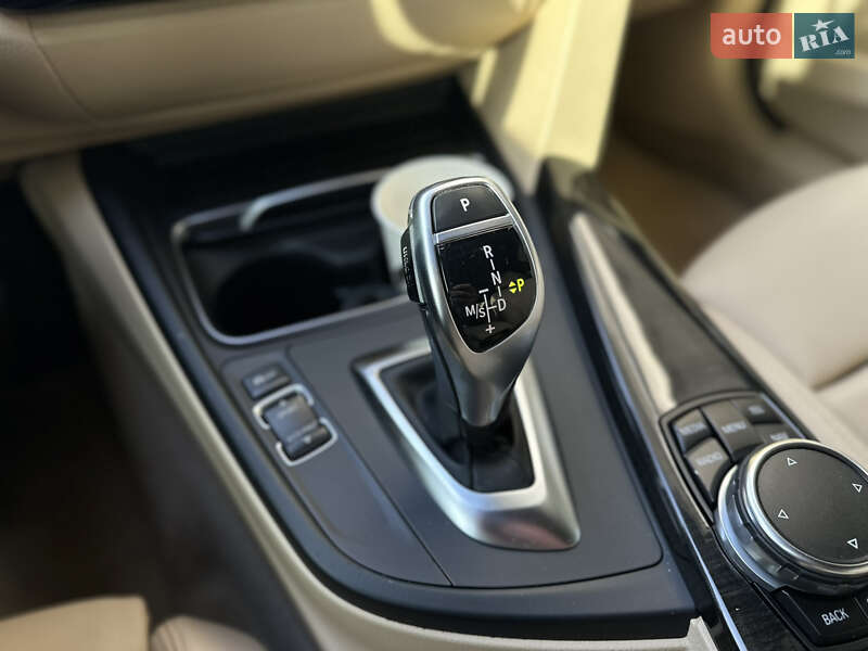 Седан BMW 3 Series 2016 в Киеве фото 13 Седан BMW 3 Series 2016 в Киеве