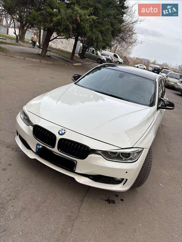 Седан BMW 3 Series 2013 в Полтаве