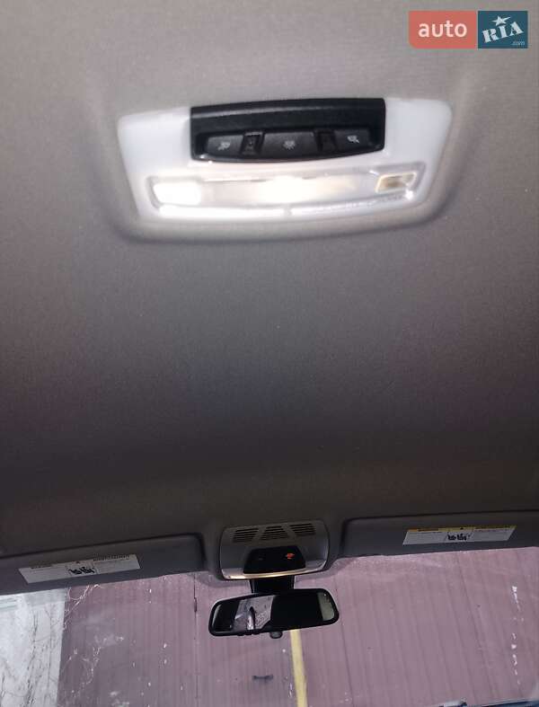 Седан BMW 3 Series 2015 в Киеве