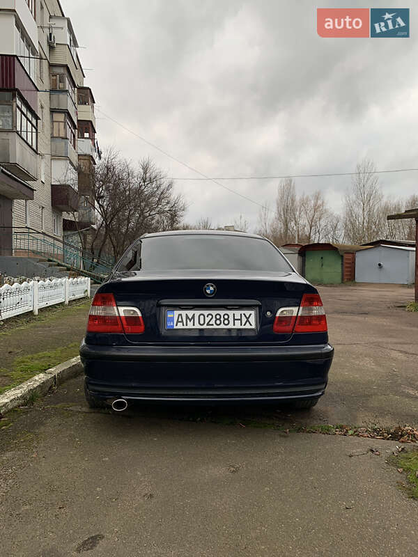 Седан BMW 3 Series 1999 в Коростене