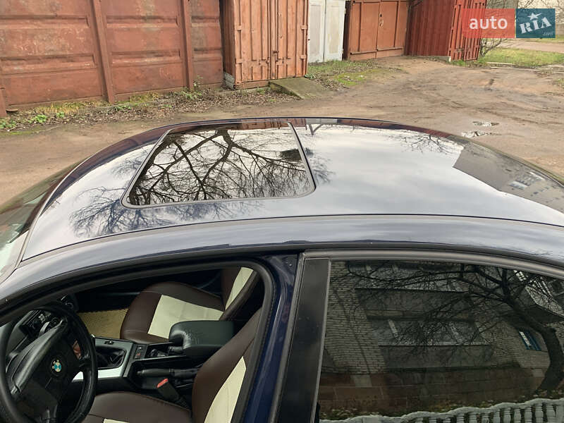 Седан BMW 3 Series 1999 в Коростене