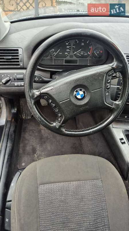Универсал BMW 3 Series 2003 в Берестечку