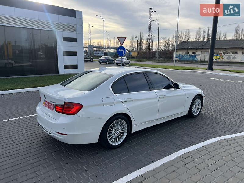 Седан BMW 3 Series 2012 в Одессе