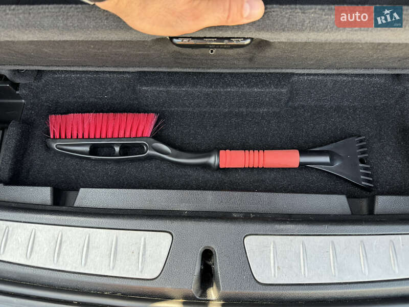 Універсал BMW 3 Series 2013 в Кам'янському