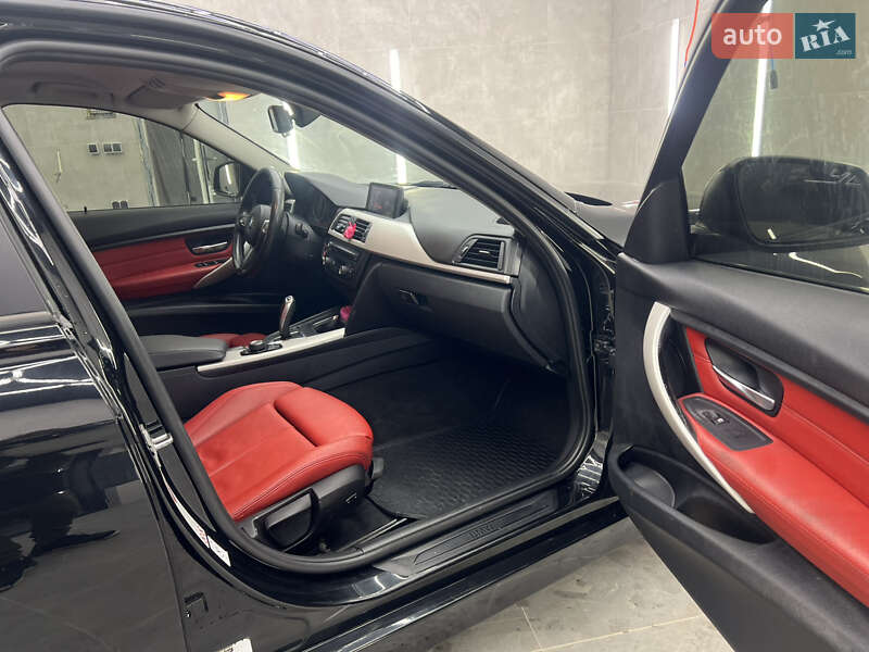 Седан BMW 3 Series 2013 в Одессе