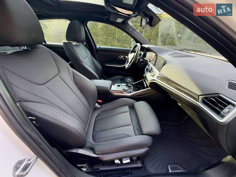 Седан BMW 3 Series 2020 в Киеве фото 52 Седан BMW 3 Series 2020 в Киеве