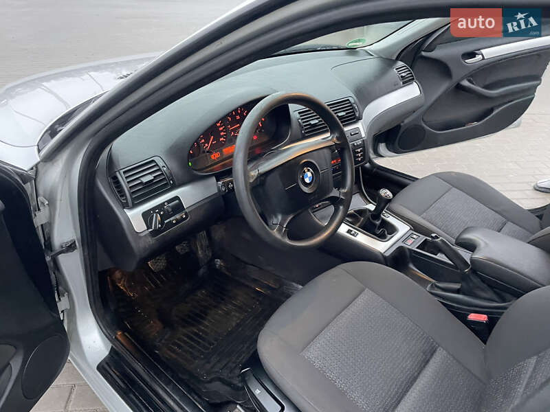 Универсал BMW 3 Series 2005 в Золочеве