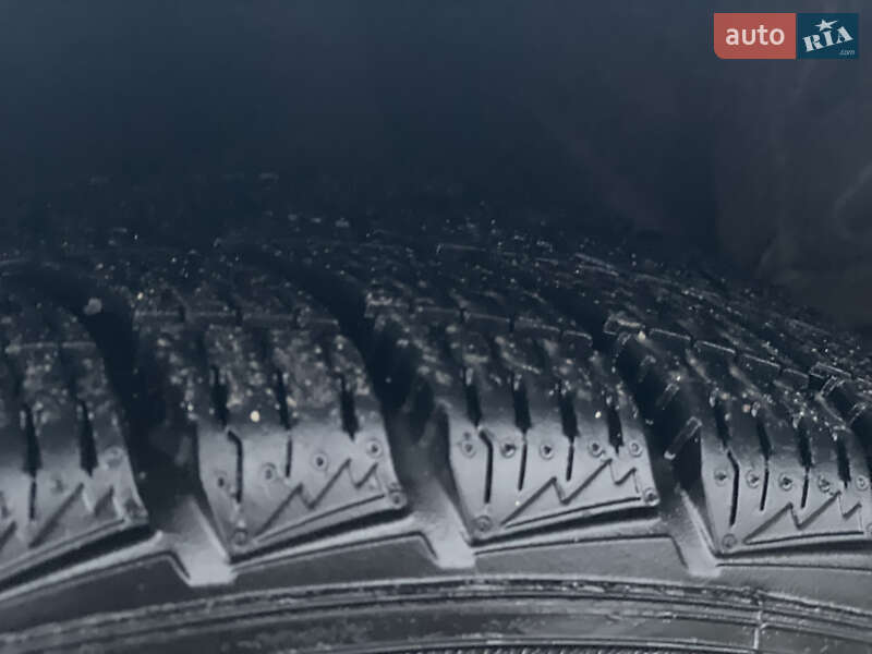 Универсал BMW 3 Series 2005 в Золочеве