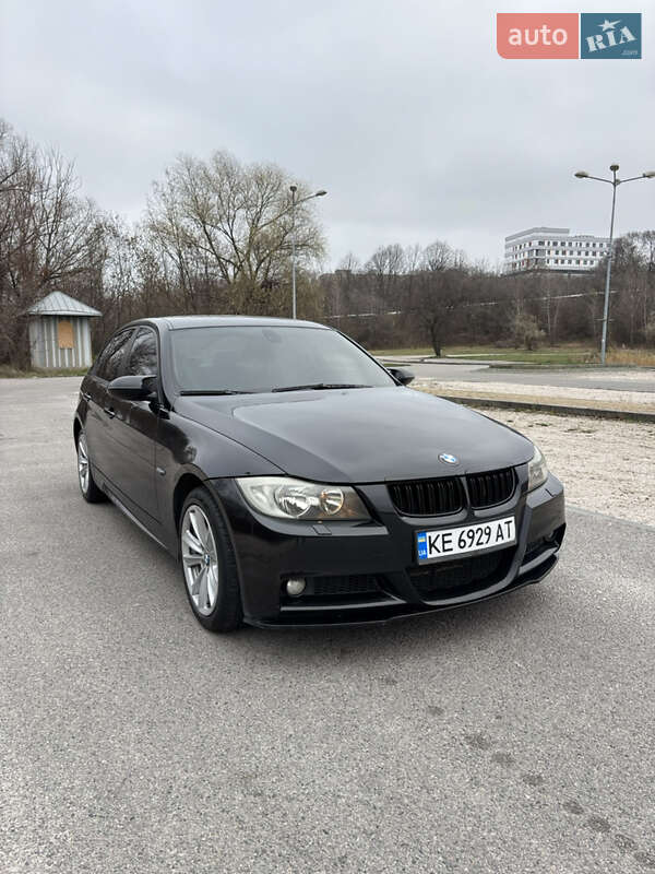 Седан BMW 3 Series 2005 в Днепре