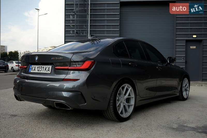Седан BMW 3 Series 2019 в Киеве