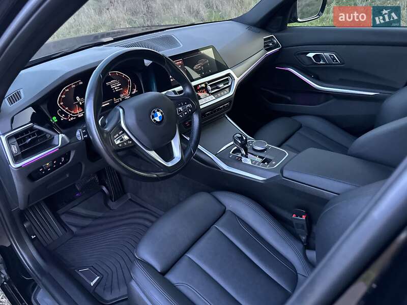 Седан BMW 3 Series 2021 в Одессе