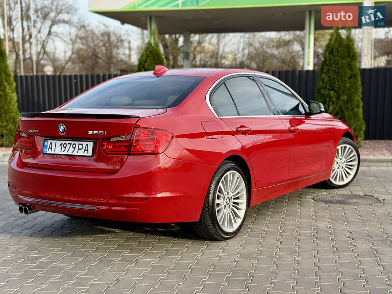 Седан BMW 3 Series 2013 в Киеве