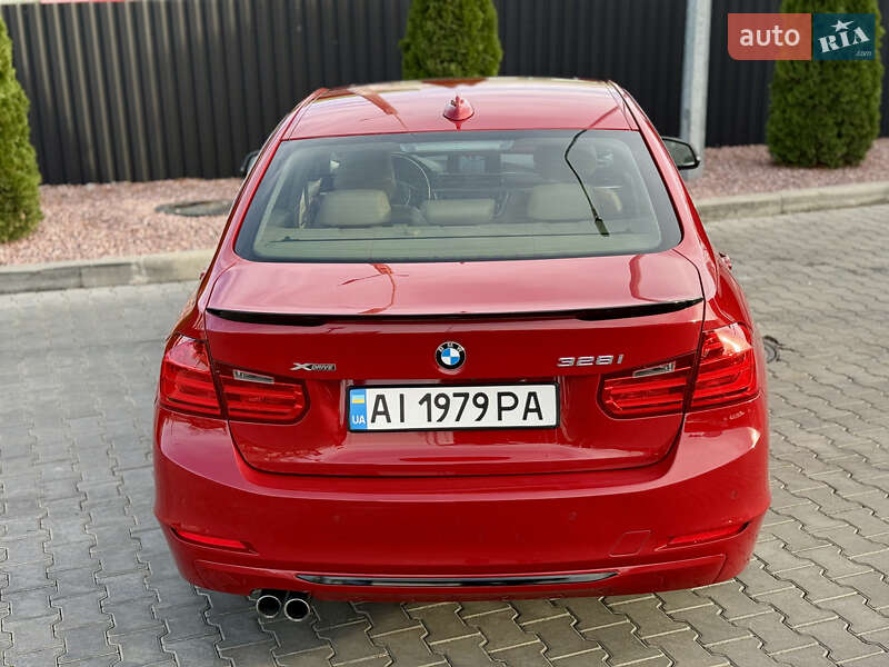 Седан BMW 3 Series 2013 в Киеве