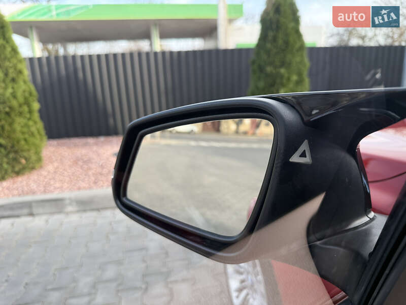 Седан BMW 3 Series 2013 в Киеве