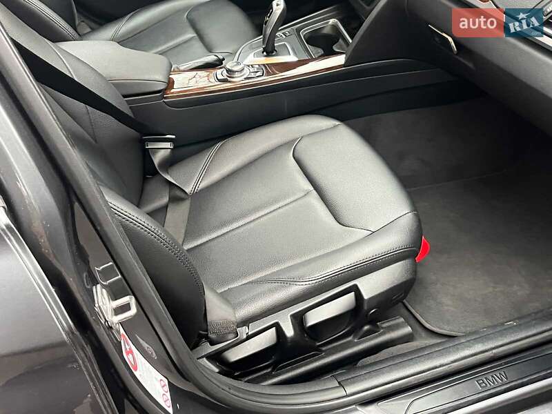 Универсал BMW 3 Series 2014 в Киеве