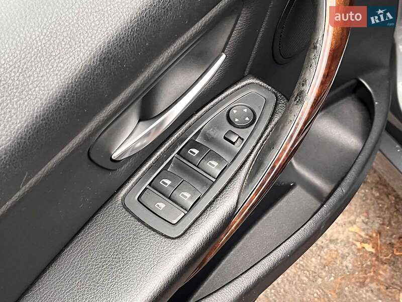 Универсал BMW 3 Series 2014 в Киеве