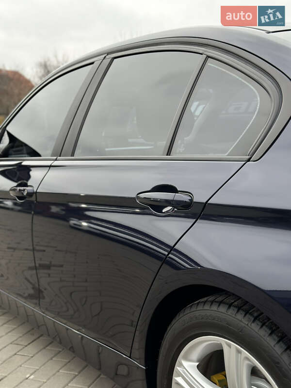 Седан BMW 3 Series 2014 в Луцке фото 24 Седан BMW 3 Series 2014 в Луцке