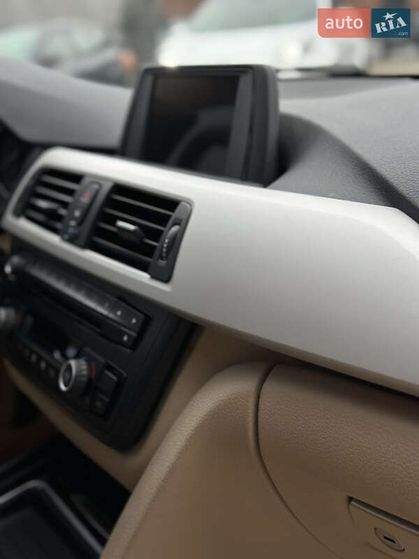 Седан BMW 3 Series 2014 в Луцке фото 56 Седан BMW 3 Series 2014 в Луцке